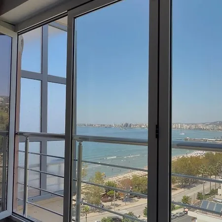 Panoramaapartment, *